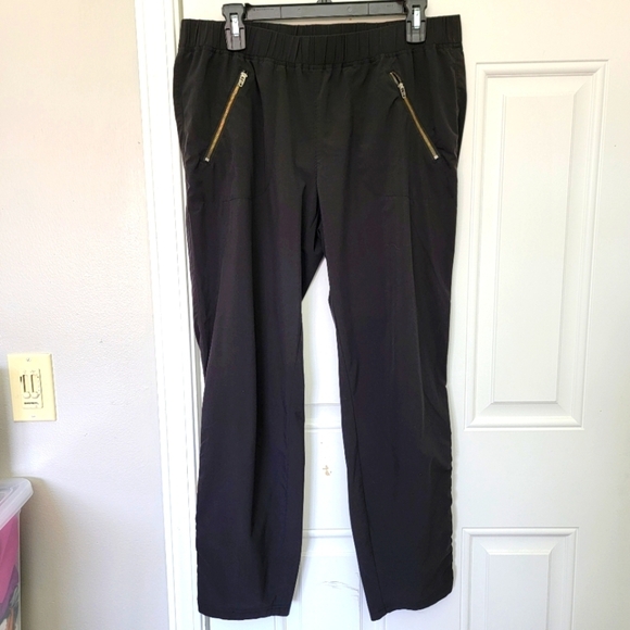 Athleta Pants - Athleta Women's Joggers Black Front Zip Pockets Lightweight Pull On Size 14